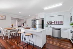 3 Bedroom Family-Friendly Coastal Haven!